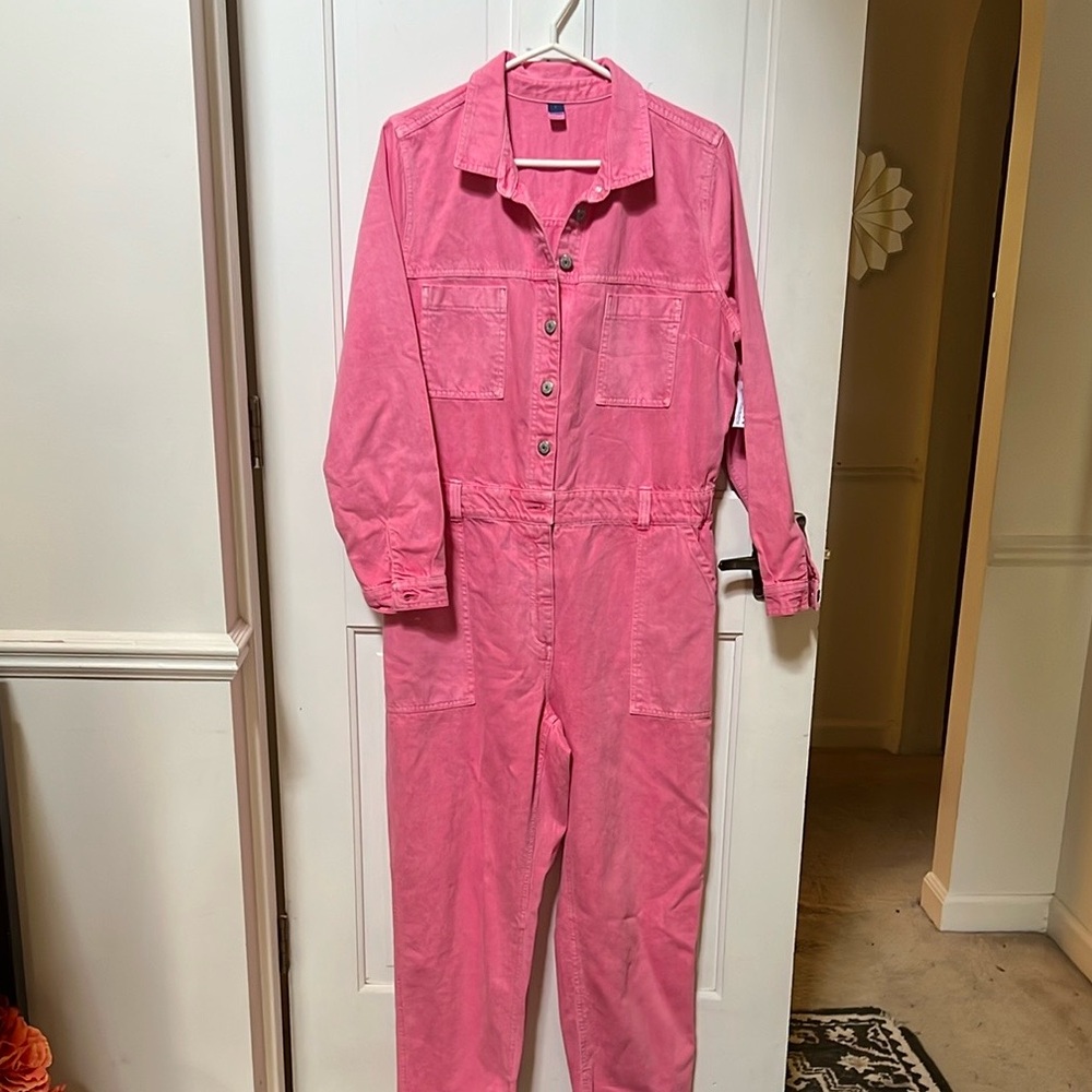Old Navy Vibrant Pink Top